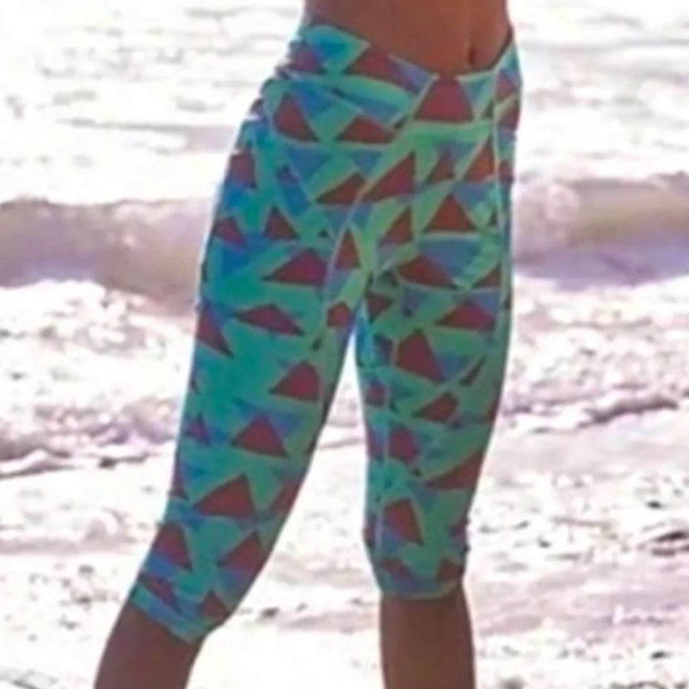 NWT Free People FP Movement Make Way Geometric Printed Rasher Capri Leggings L